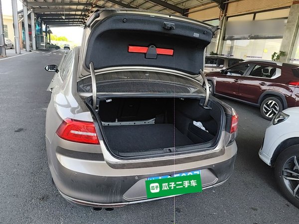 Volkswagen Magotan 2017, 128100 км, за 9608 USD - фото 22