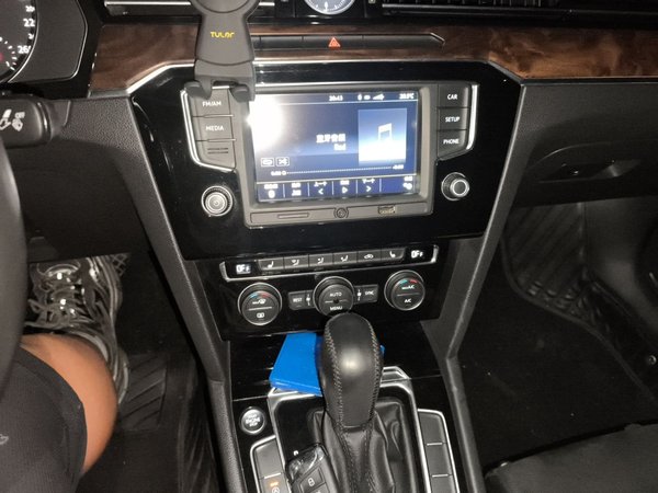Volkswagen Magotan 2017, 174800 км, за 9070 USD