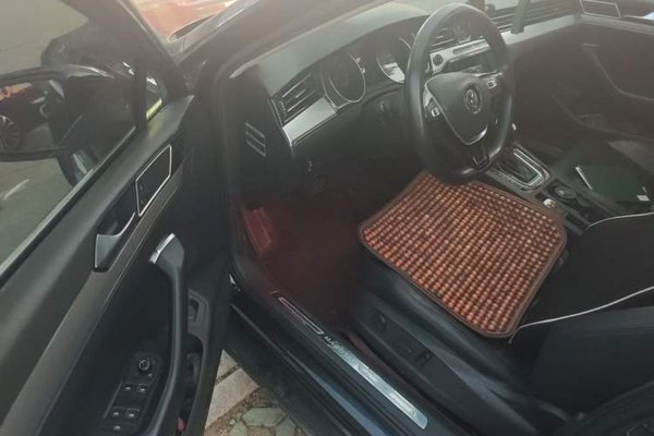 Volkswagen Magotan 2017, 191900 км, за 7654 USD - фото 16