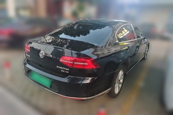 Volkswagen Magotan 2017, 191900 км, за 7654 USD - фото 6
