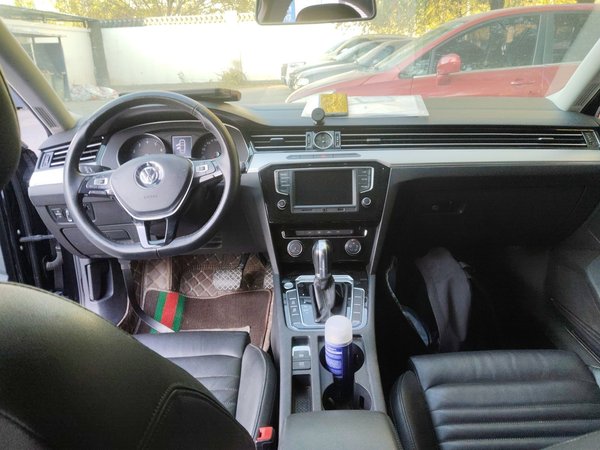 Volkswagen Magotan 2017, 94200 км, за 10241 USD - фото 11