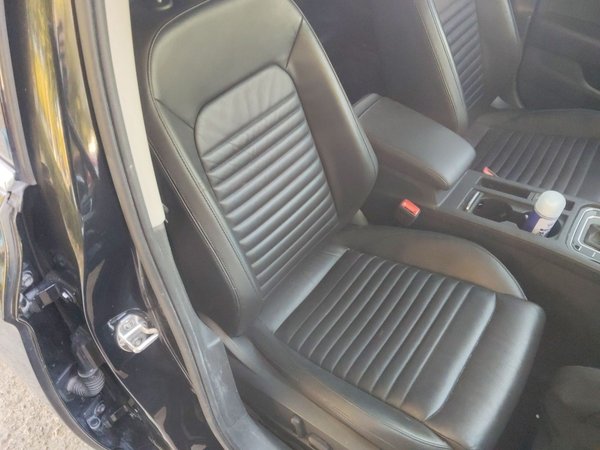 Volkswagen Magotan 2017, 94200 км, за 10241 USD - фото 16