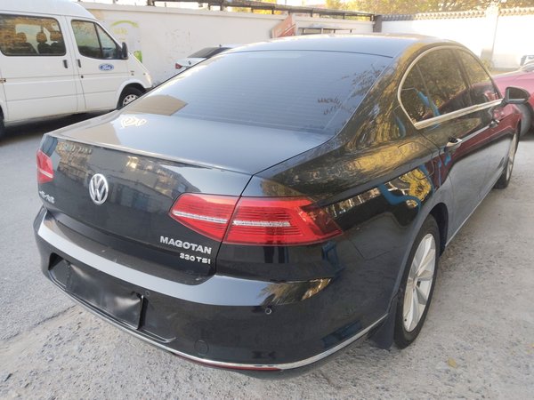 Volkswagen Magotan 2017, 94200 км, за 10241 USD - фото 22