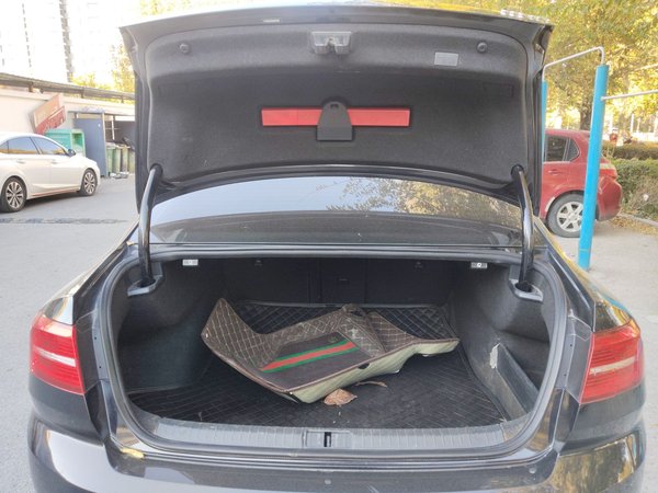 Volkswagen Magotan 2017, 94200 км, за 10241 USD - фото 8