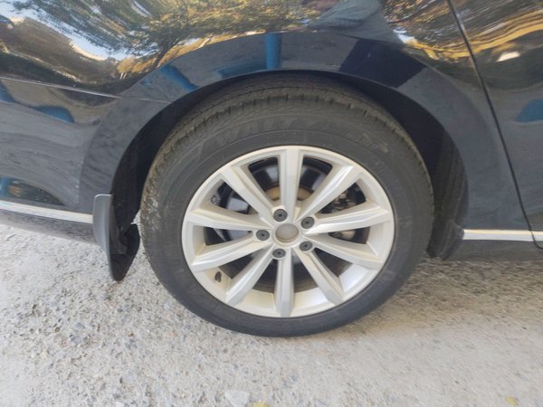 Volkswagen Magotan 2017, 94200 км, за 10241 USD - фото 25