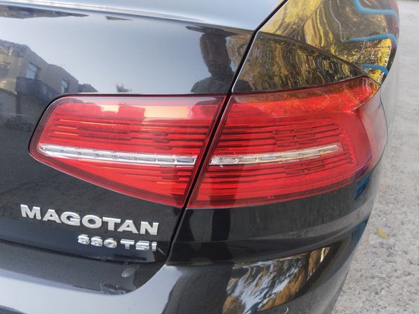 Volkswagen Magotan 2017, 94200 км, за 10241 USD - фото 23