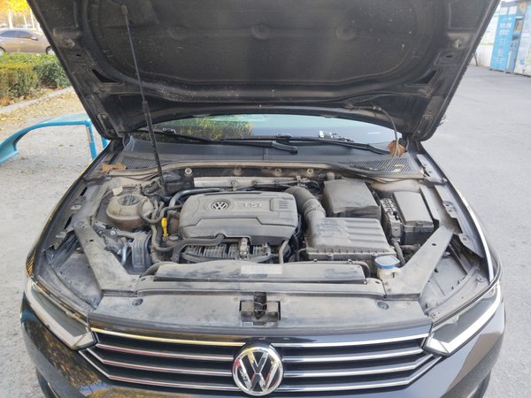 Volkswagen Magotan 2017, 94200 км, за 10241 USD - фото 9