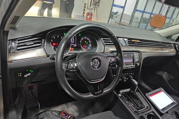 Volkswagen Magotan 2017, 95500 км, за 10512 USD - фото 12