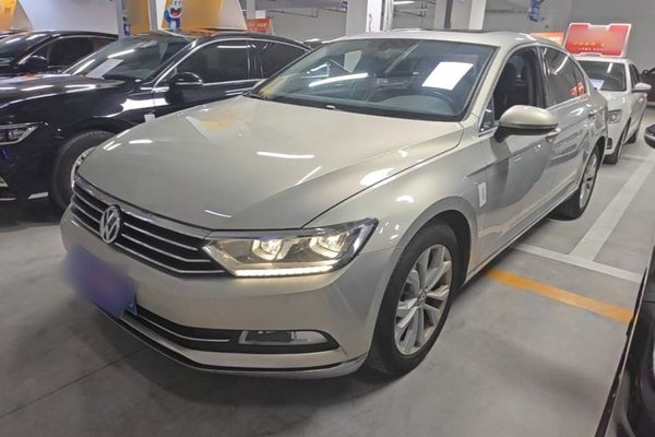 Volkswagen Magotan · 2017 год