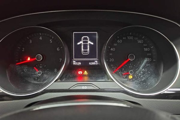 Volkswagen Magotan 2017, 95500 км, за 10512 USD - фото 14