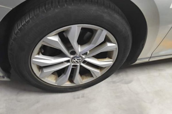 Volkswagen Magotan 2017, 95500 км, за 10512 USD - фото 10