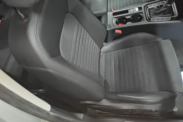 Volkswagen Magotan 2017, 95500 км, за 10512 USD - фото 19