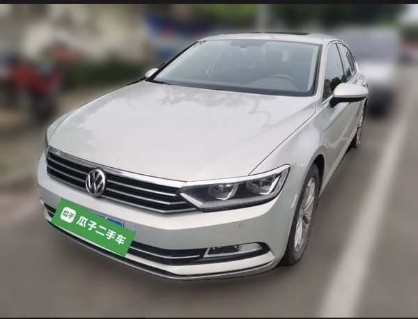 Volkswagen Magotan 2017, 122800 км, за 13743 USD