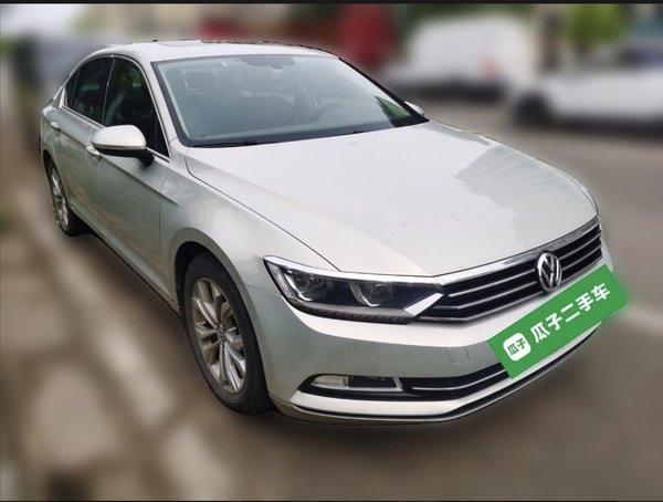 Volkswagen Magotan 2017, 122800 км, за 13743 USD