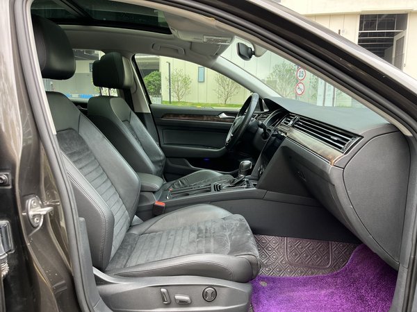 Volkswagen Magotan 2017, 102300 км, за 11866 USD - фото 16