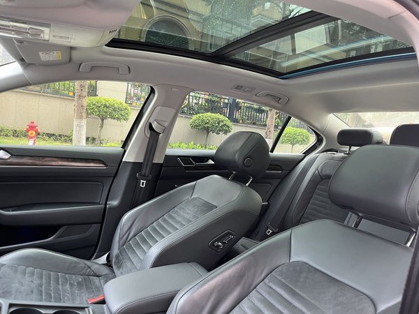 Volkswagen Magotan 2017, 102300 км, за 11866 USD - фото 18