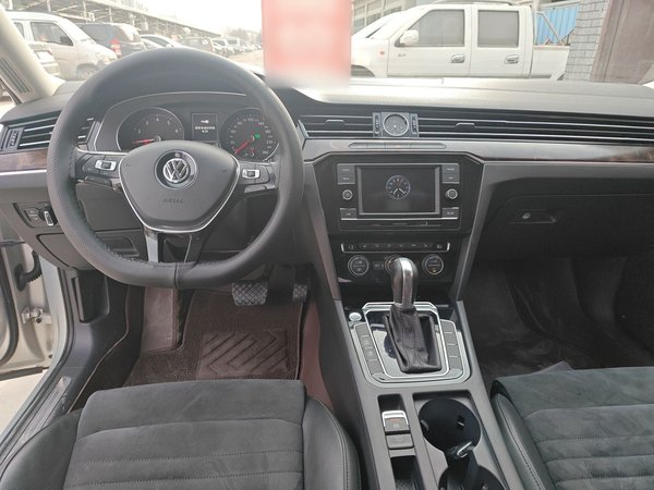 Volkswagen Magotan 2017, 131000 км, за 10346 USD - фото 10