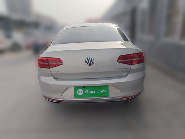 Volkswagen Magotan 2017, 131000 км, за 10346 USD