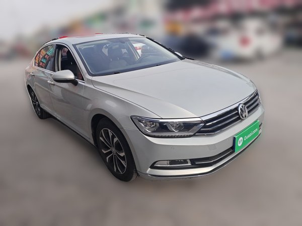Volkswagen Magotan 2017, 131000 км, за 10346 USD