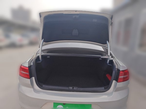 Volkswagen Magotan 2017, 131000 км, за 10346 USD - фото 20