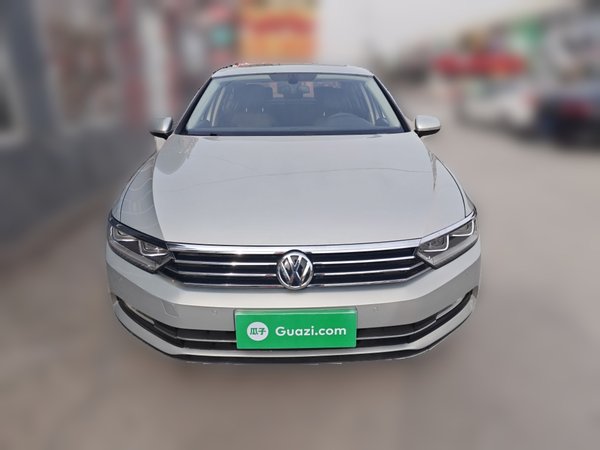 Volkswagen Magotan 2017, 131000 км, за 10346 USD