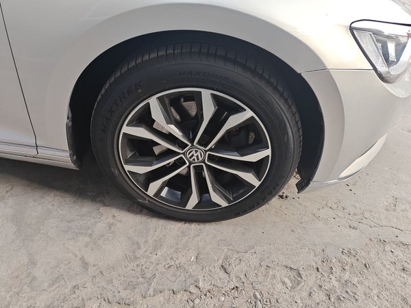 Volkswagen Magotan 2017, 131000 км, за 10346 USD - фото 8