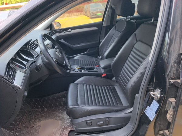 Volkswagen Magotan 2018, 122200 км, за 12133 USD - фото 18