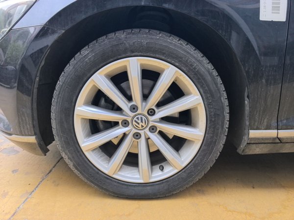 Volkswagen Magotan 2018, 122200 км, за 12133 USD - фото 8