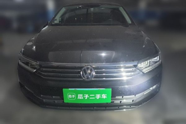 Volkswagen Magotan 2018, 73700 км, за 13847 USD