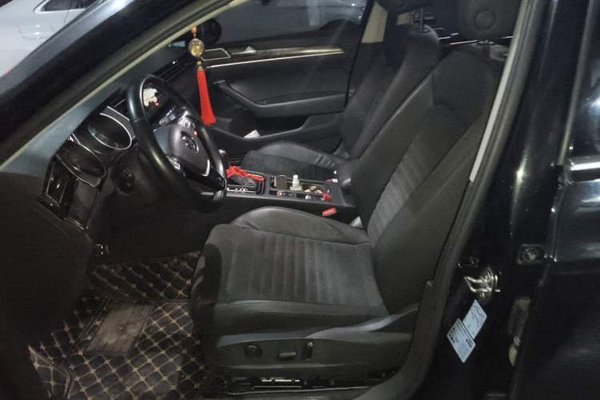 Volkswagen Magotan 2018, 73700 км, за 13847 USD - фото 16
