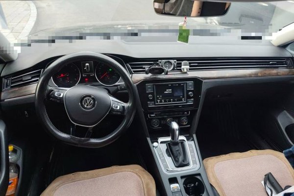 Volkswagen Magotan 2018, 86500 км, за 10714 USD - фото 9