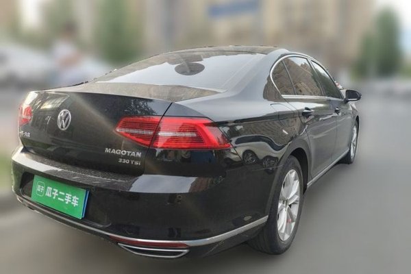 Volkswagen Magotan 2018, 86500 км, за 10714 USD - фото 6