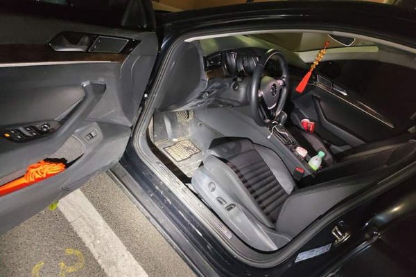 Volkswagen Magotan 2018, 88700 км, за 12315 USD - фото 13