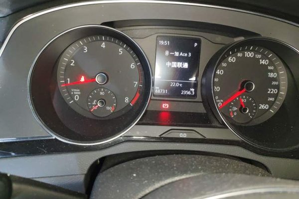 Volkswagen Magotan 2018, 88700 км, за 12315 USD - фото 9