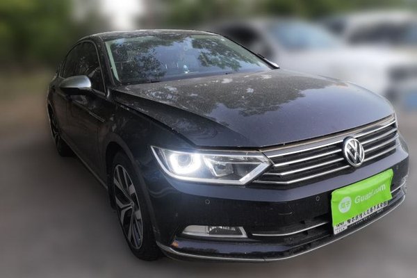 Volkswagen Magotan 2018, 94600 км, за 10165 USD