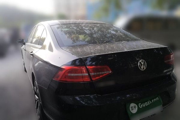 Volkswagen Magotan 2018, 94600 км, за 10165 USD