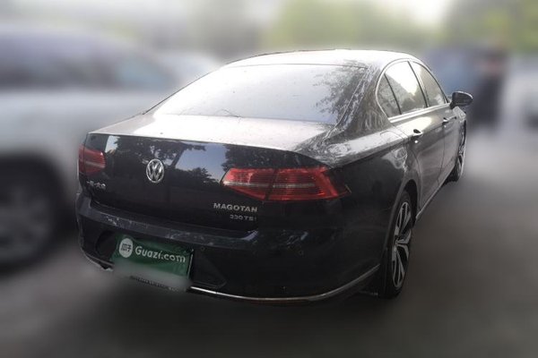 Volkswagen Magotan 2018, 94600 км, за 10165 USD - фото 6