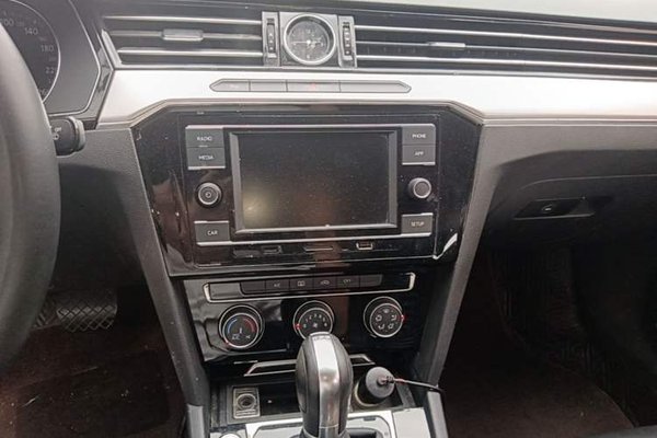 Volkswagen Magotan 2018, 177100 км, за 10323 USD - фото 15