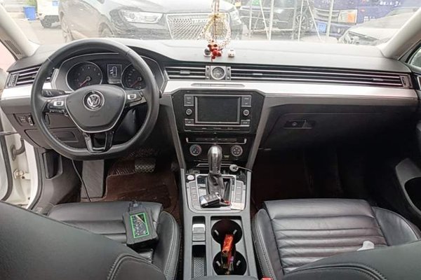 Volkswagen Magotan 2018, 177100 км, за 10323 USD - фото 12