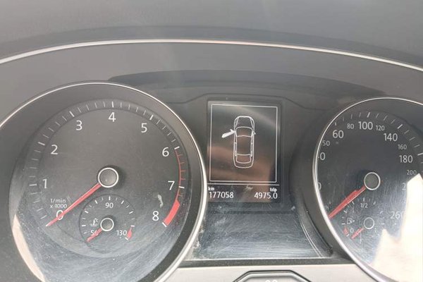 Volkswagen Magotan 2018, 177100 км, за 10323 USD - фото 14