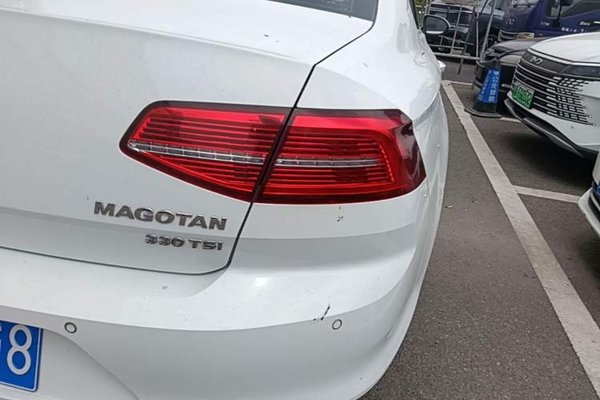 Volkswagen Magotan 2018, 177100 км, за 10323 USD - фото 9