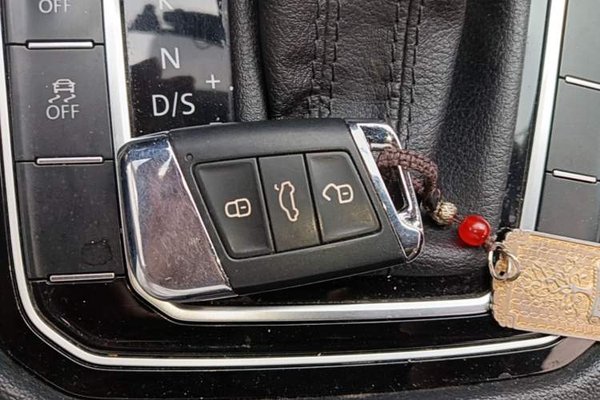 Volkswagen Magotan 2018, 177100 км, за 10323 USD - фото 23
