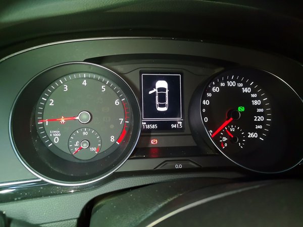 Volkswagen Magotan 2018, 118500 км, за 10839 USD - фото 15