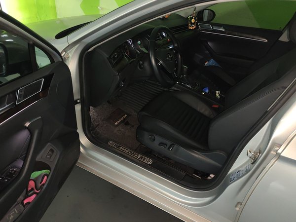 Volkswagen Magotan 2018, 95200 км, за 11306 USD - фото 11