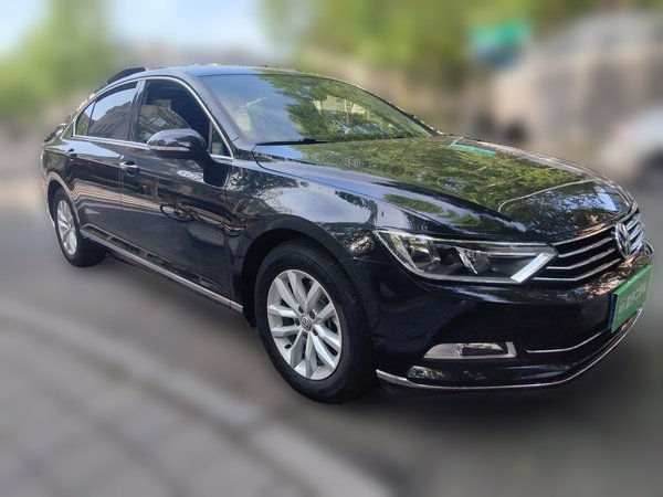 Volkswagen Magotan 2019, 50599 км, за 10477 USD
