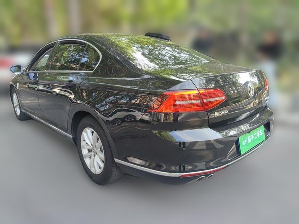 Volkswagen Magotan 2019, 50599 км, за 10477 USD