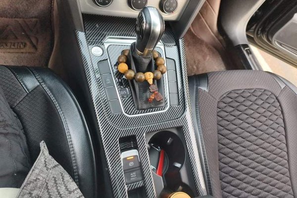 Volkswagen Magotan 2019, 55700 км, за 11725 USD