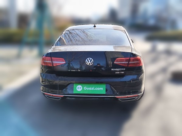 Volkswagen Magotan 2019, 133500 км, за 14263 USD