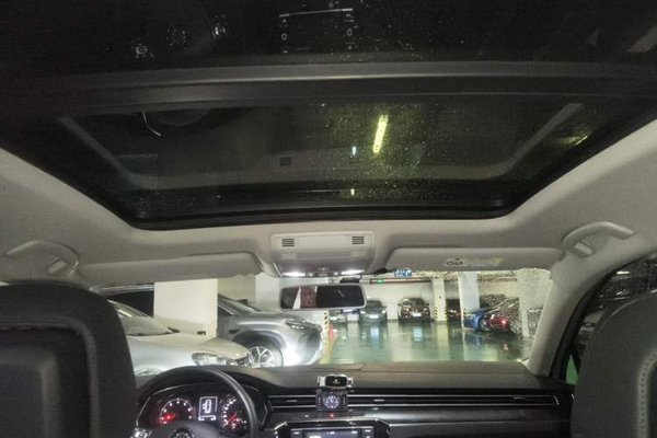 Volkswagen Magotan 2019, 56200 км, за 15087 USD - фото 15