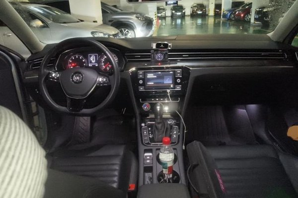 Volkswagen Magotan 2019, 56200 км, за 15087 USD - фото 18
